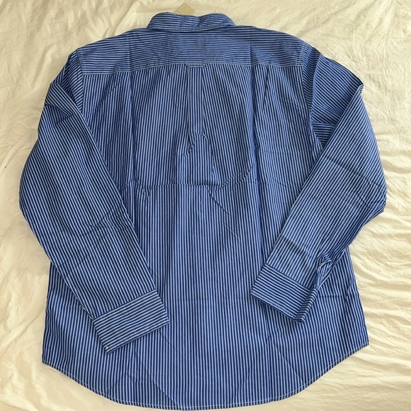 NWT American Eagle Athletic Fit Blue & White Striped Button Down Long Sleeve - Picture 3 of 4